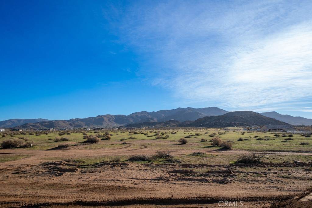 https://bt-photos.global.ssl.fastly.net/socal/orig_boomver_2_409015176-2.jpg
