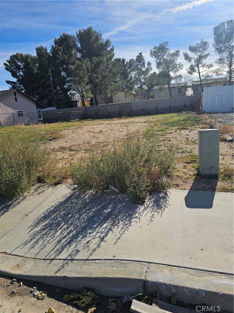 15131 Wildrose - Photo 1