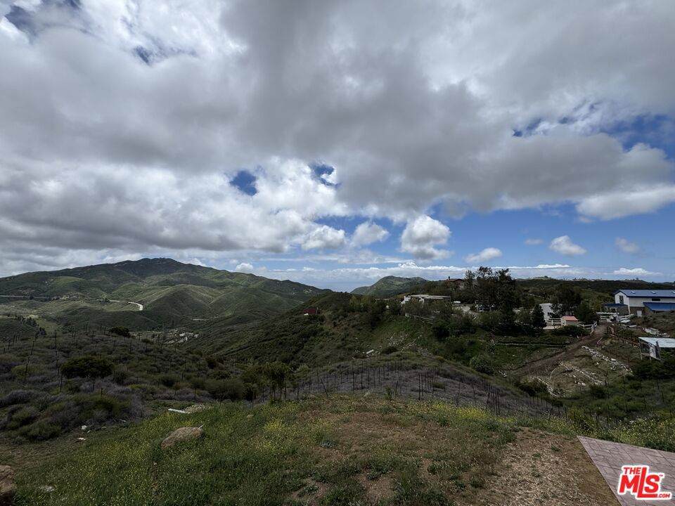 https://bt-photos.global.ssl.fastly.net/socal/orig_boomver_2_409245299-2.jpg