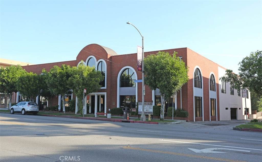 4000 Long Beach Blvd - Photo 1