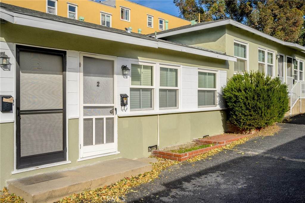 10230 Silverton - Photo 1