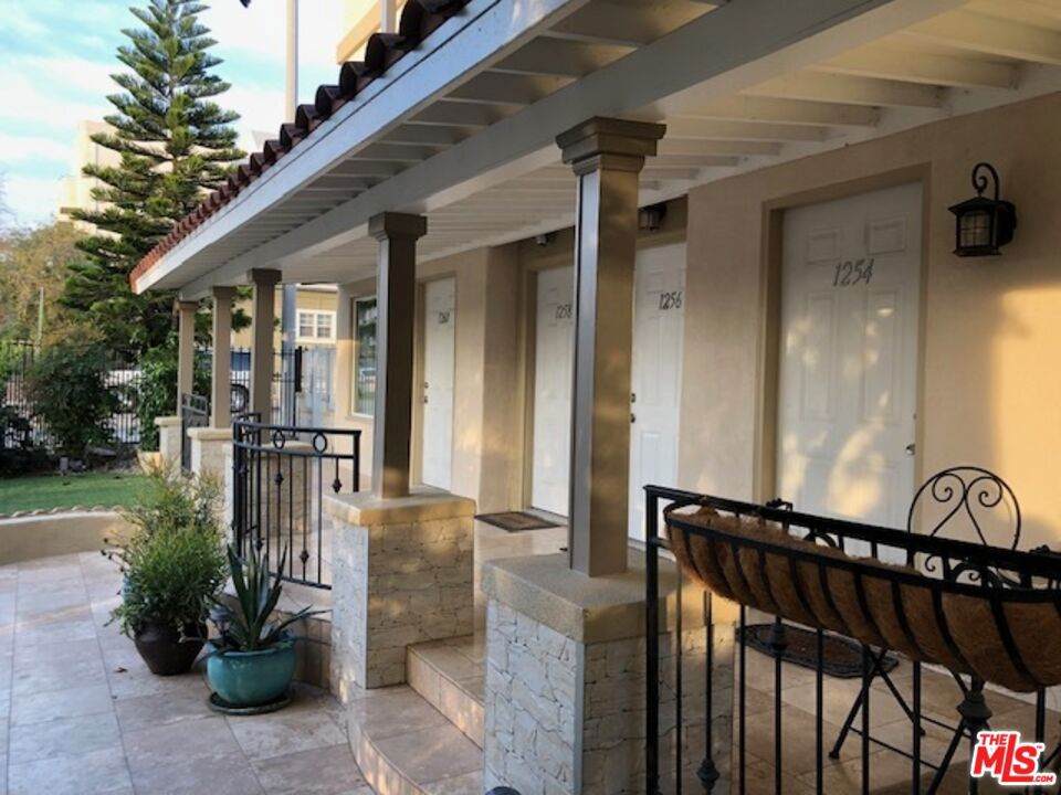 1254 Detroit Street - Photo 1