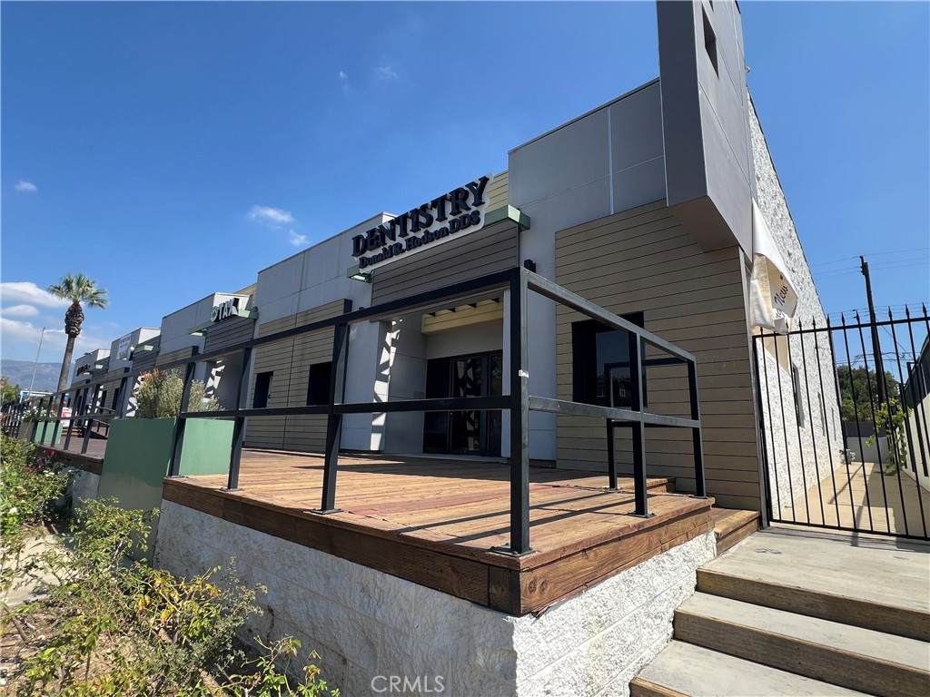 1964 Indian Hill - Photo 1