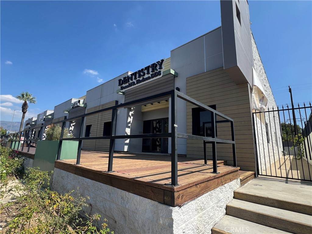 1978 Indian Hill - Photo 1