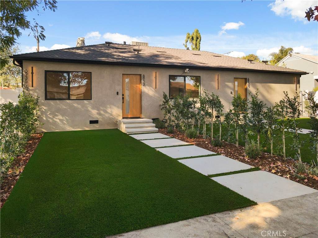 6933 Jellico Avenue - Photo 1