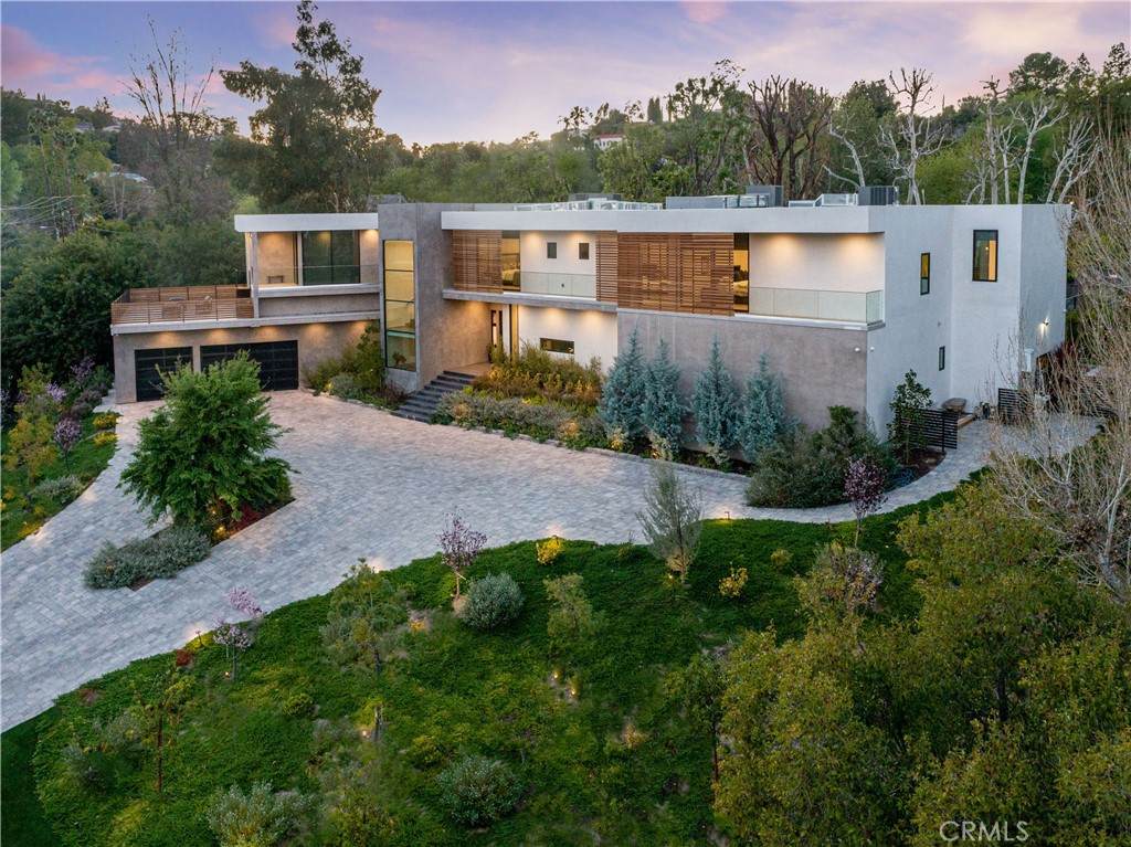 19333 Rosita Street - Photo 1