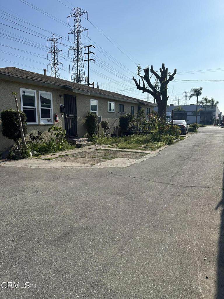 17002 Downey Avenue - Photo 1
