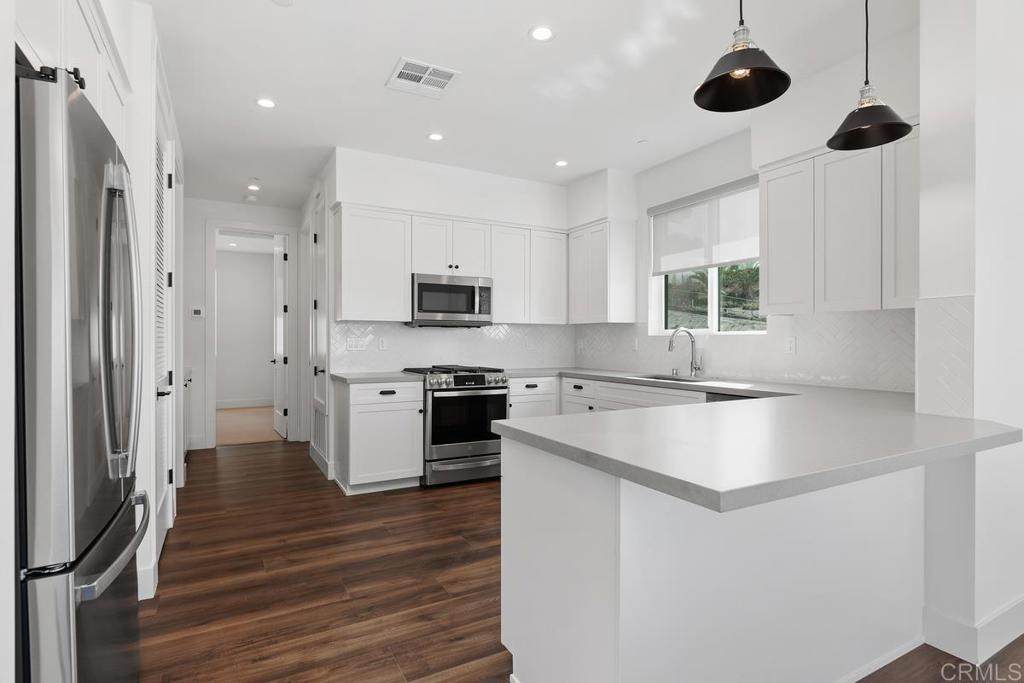 1247 Stonemark Place - Photo 1