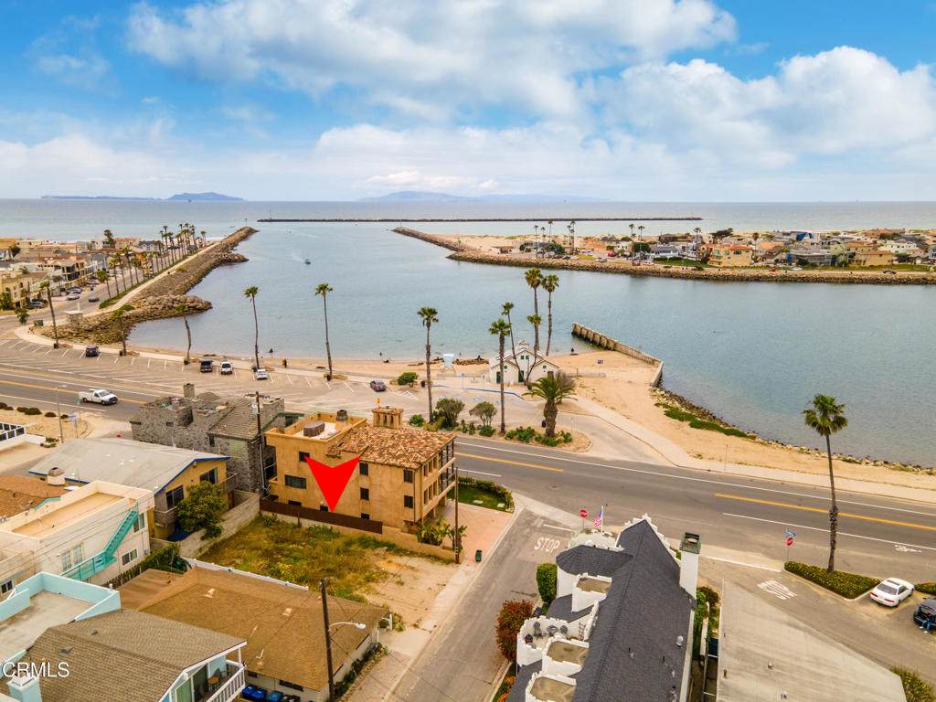 274 Sunset Drive - Photo 1