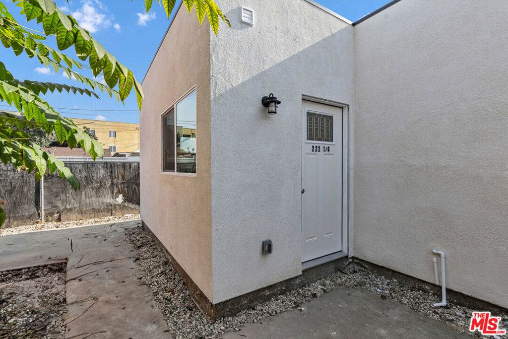 222 Vernon Avenue - Photo 1