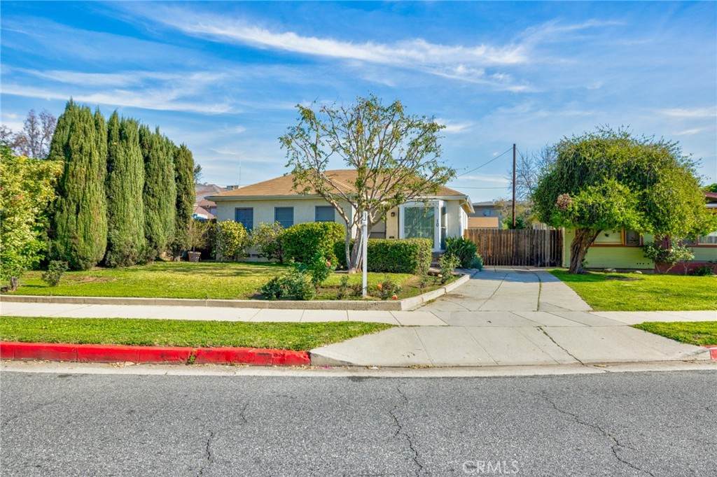 https://bt-photos.global.ssl.fastly.net/socal/orig_boomver_1_409639899-2.jpg