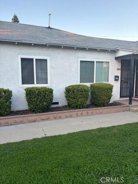 5812 1/2 Autry - Photo 1