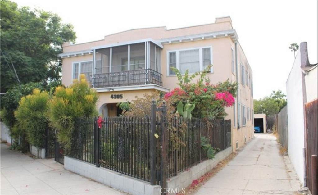 4305 San Pedro - Photo 1