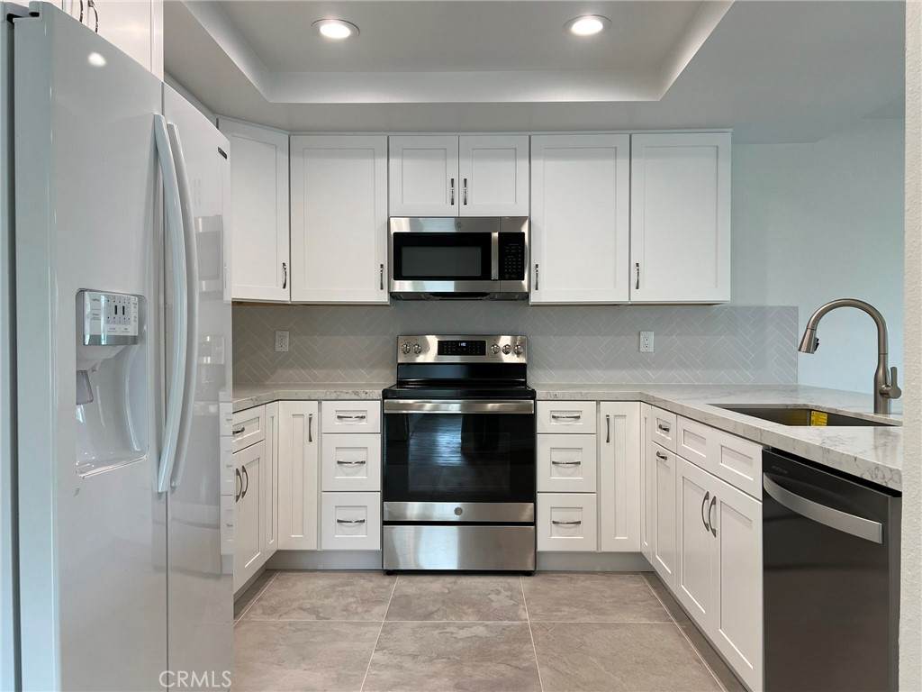 16524 Bluegrass - Photo 1