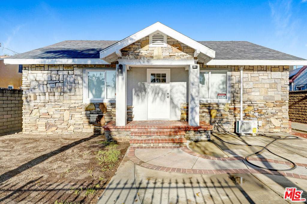 845 Hagar Street - Photo 1