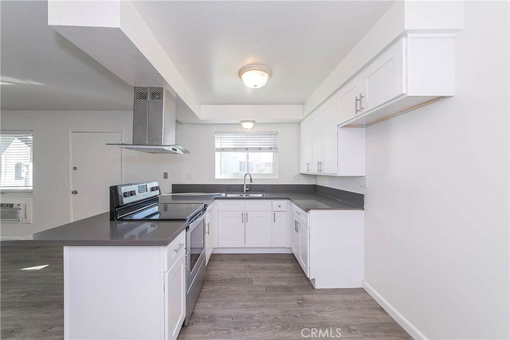 6071 Lemon Avenue - Photo 1