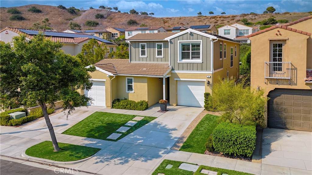 23 Vivido Street - Photo 1