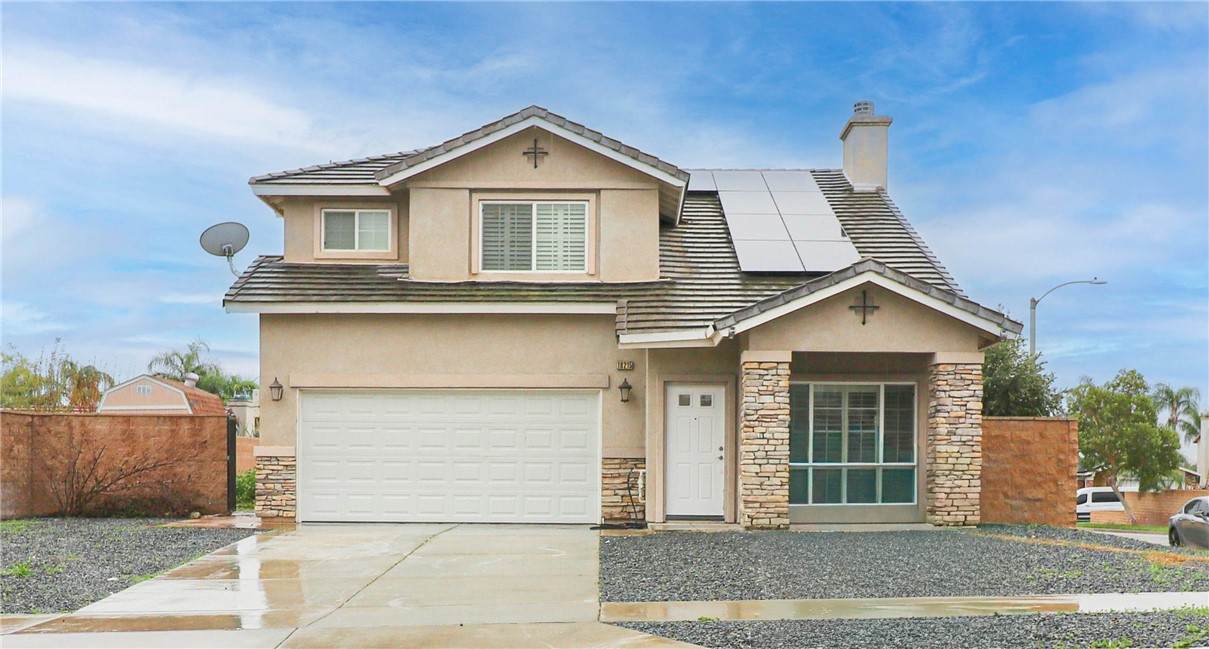 18215 Grove Place - Photo 1