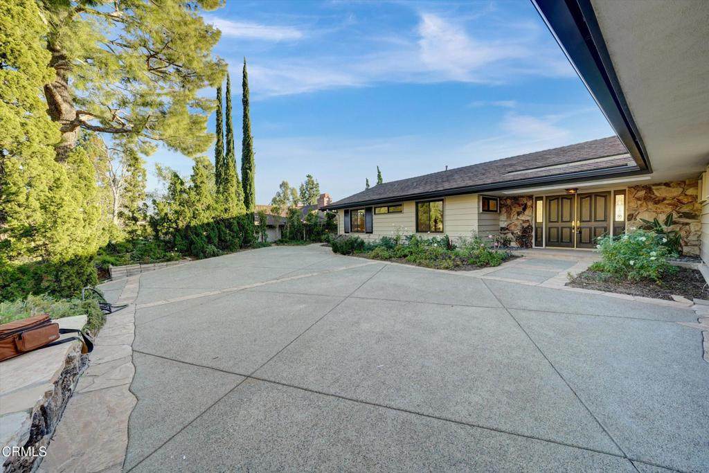 https://bt-photos.global.ssl.fastly.net/socal/orig_boomver_1_409994983-2.jpg