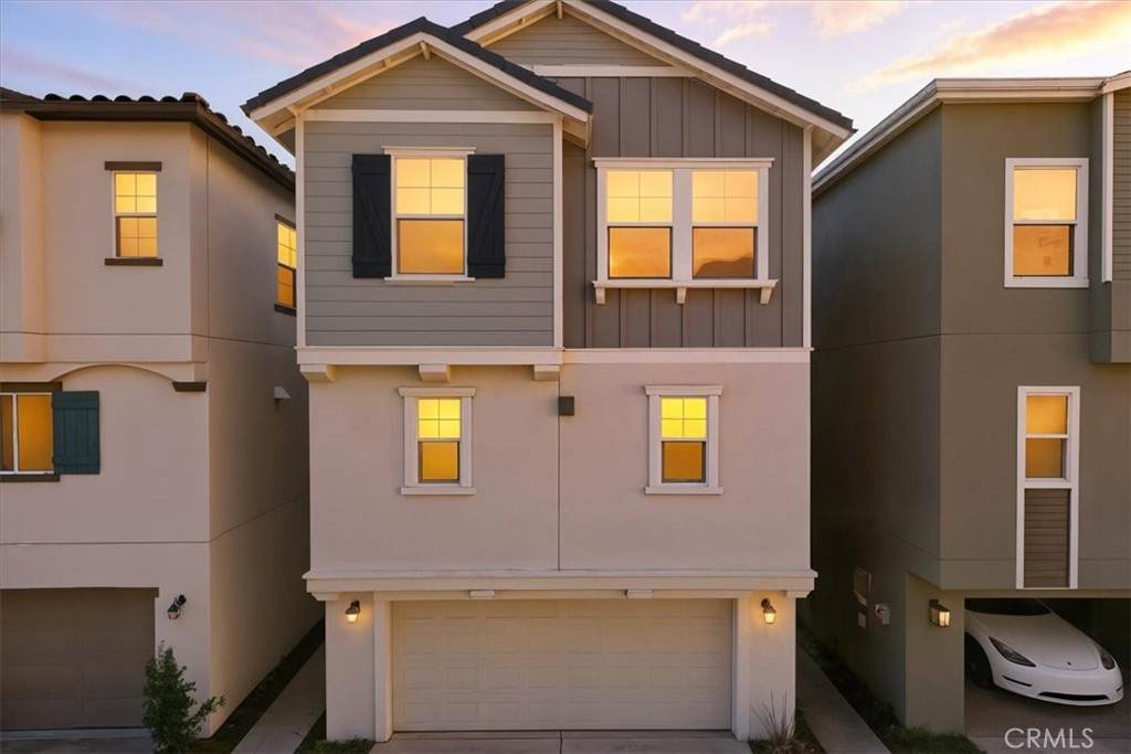 2547 Hepburn Street - Photo 1