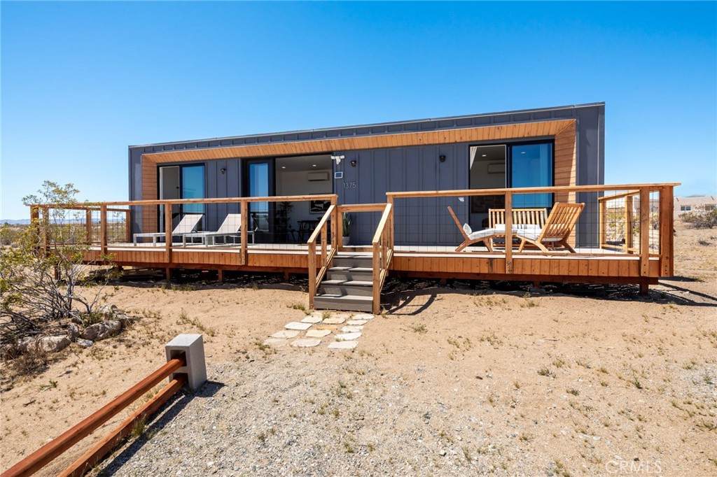 1375 Fortuna Avenue - Photo 1