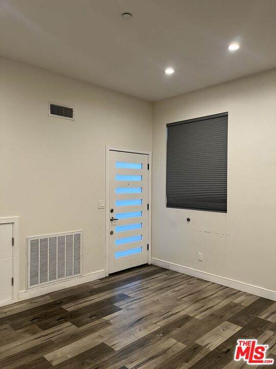https://bt-photos.global.ssl.fastly.net/socal/orig_boomver_1_410200484-2.jpg