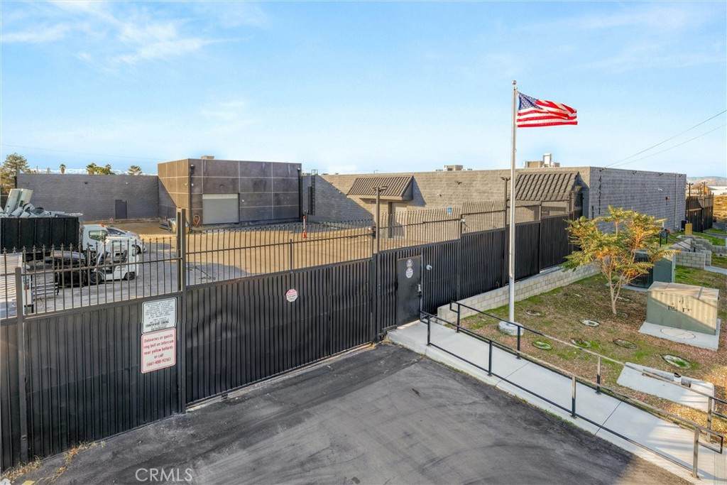 44211 Yucca - Photo 1