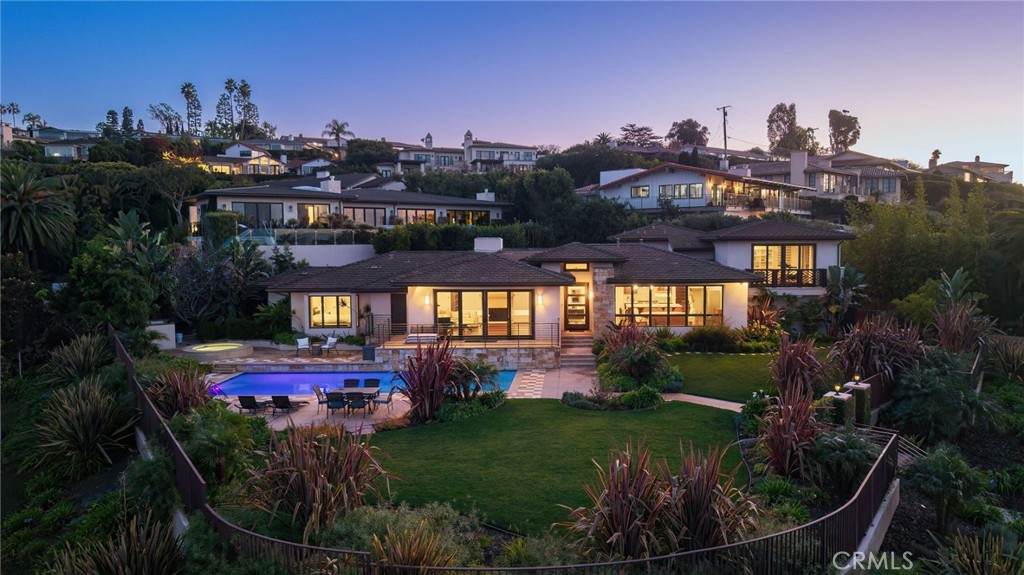 900 Via Nogales - Photo 1