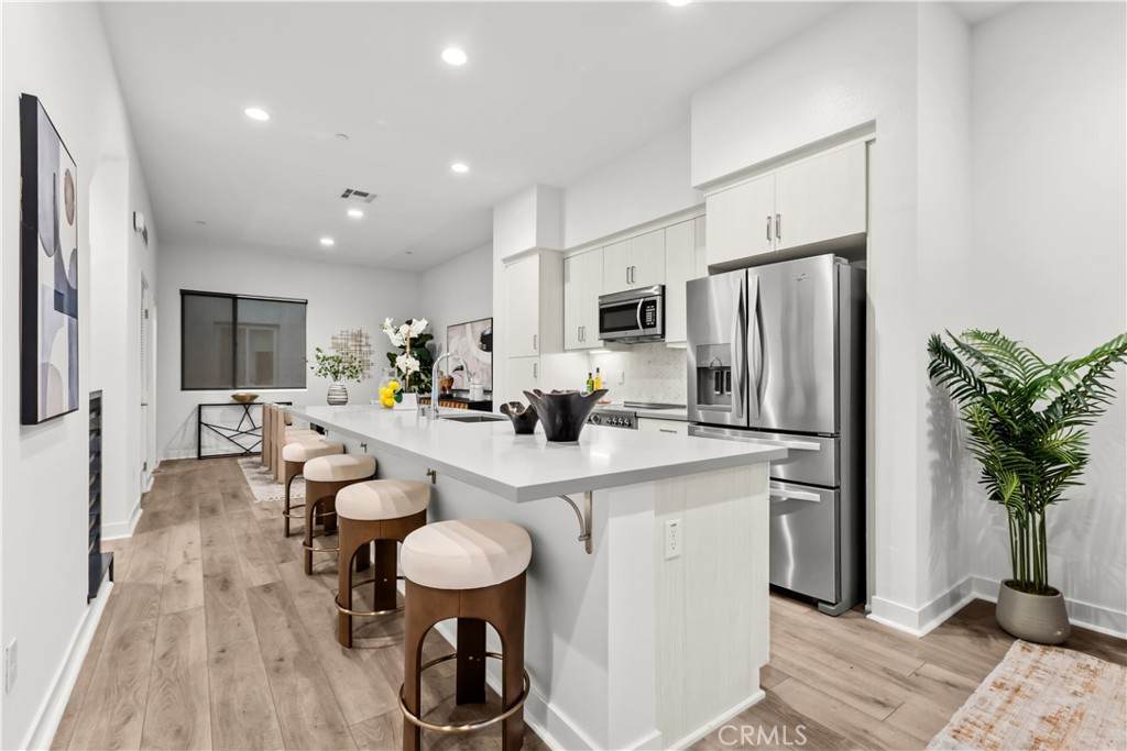 255 Elm - Photo 1