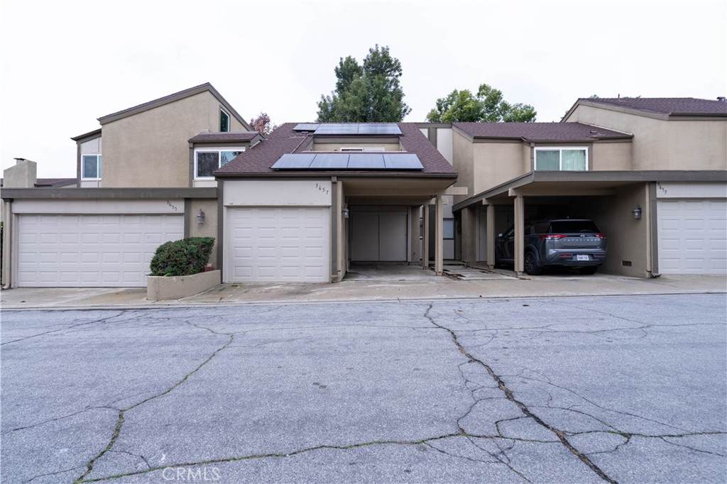 3657 Towne Park Circl - Photo 1