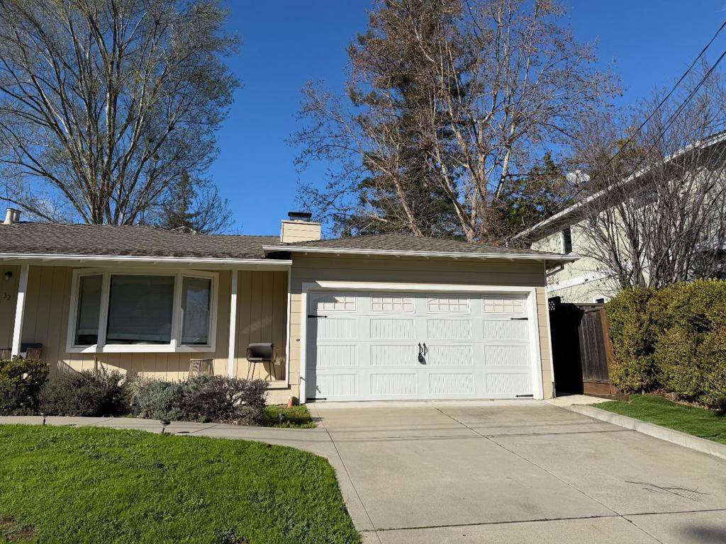 32 Cambridge Street - Photo 1