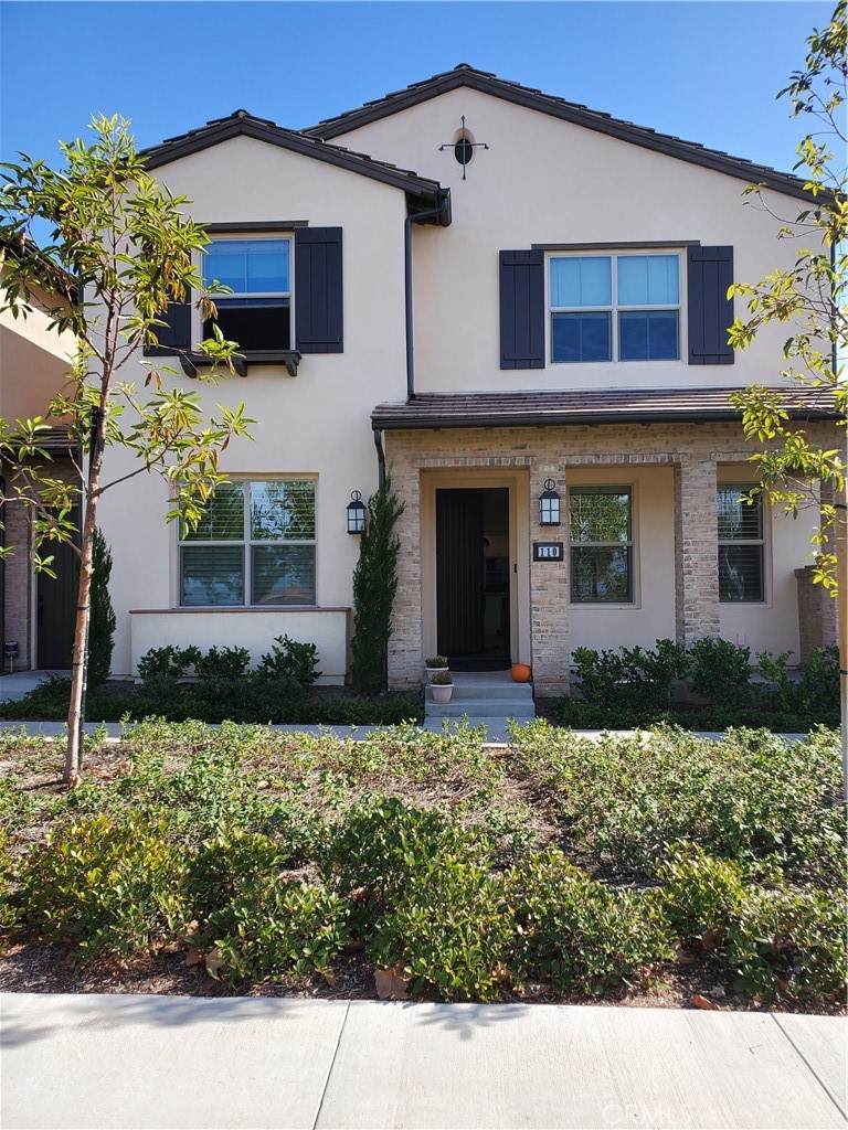 110 Parkwood - Photo 1