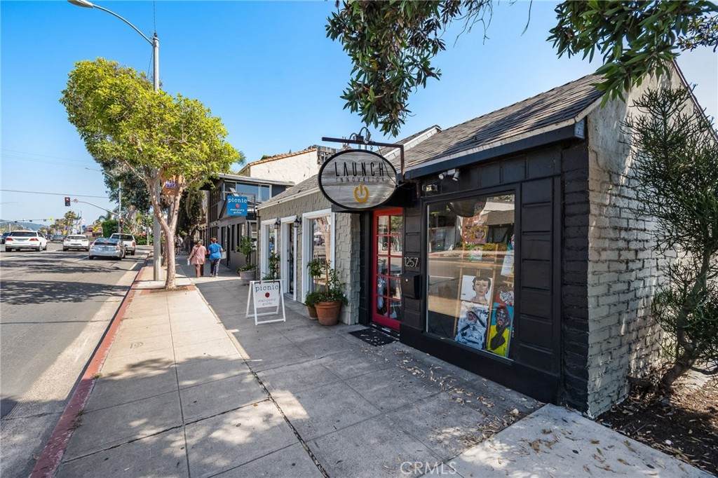 1257 Coast Highway - Photo 1