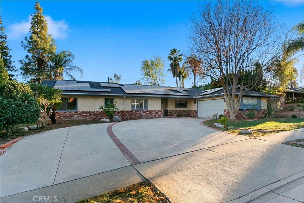 https://bt-photos.global.ssl.fastly.net/socal/orig_boomver_1_410434023-2.jpg
