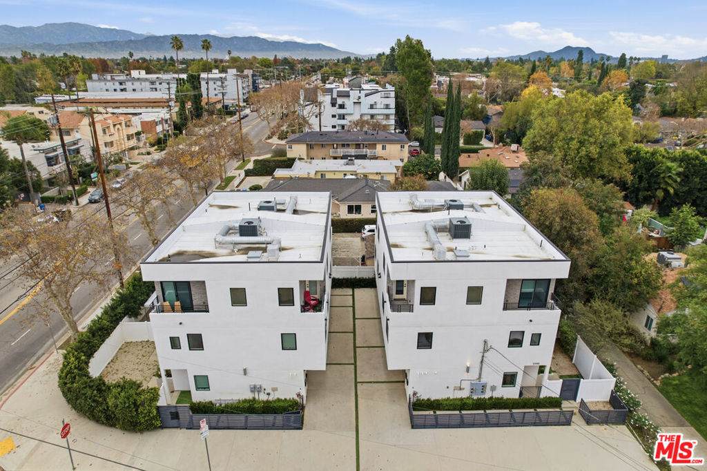 13822 Oxnard Street - Photo 1