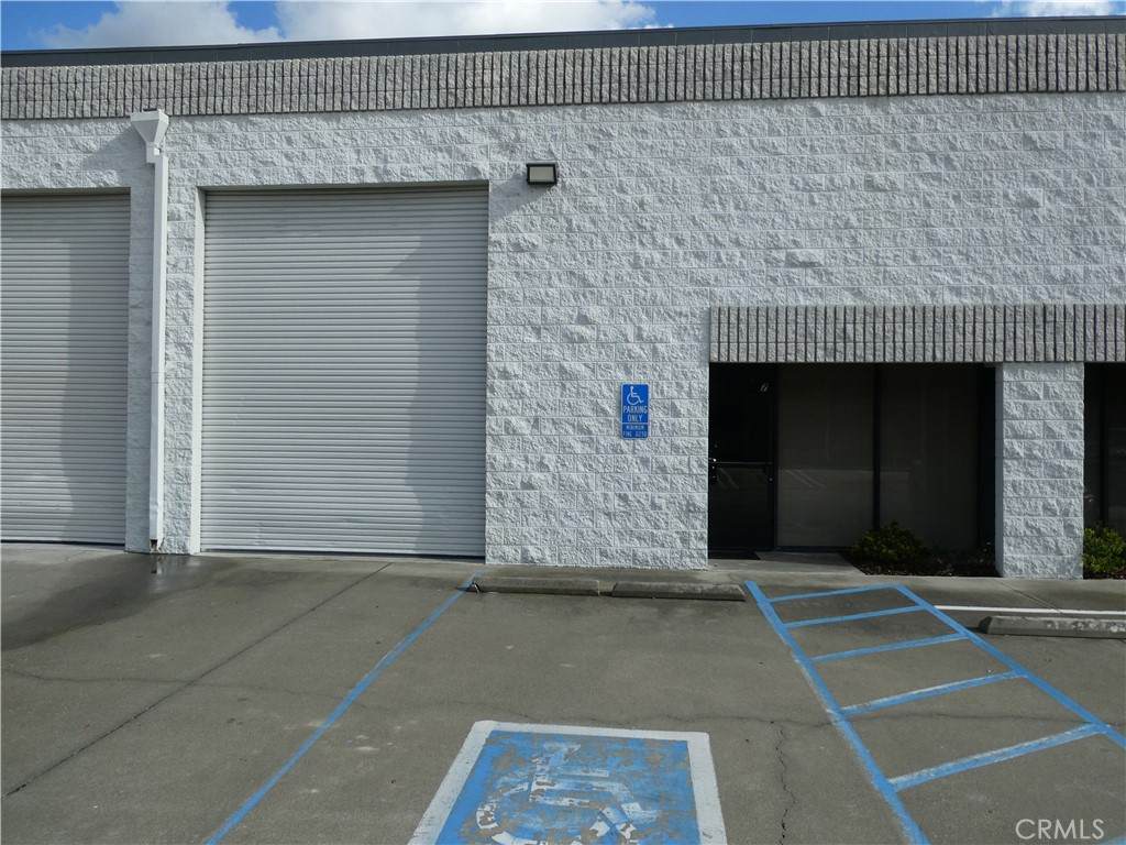 787 Woodbury - Photo 1