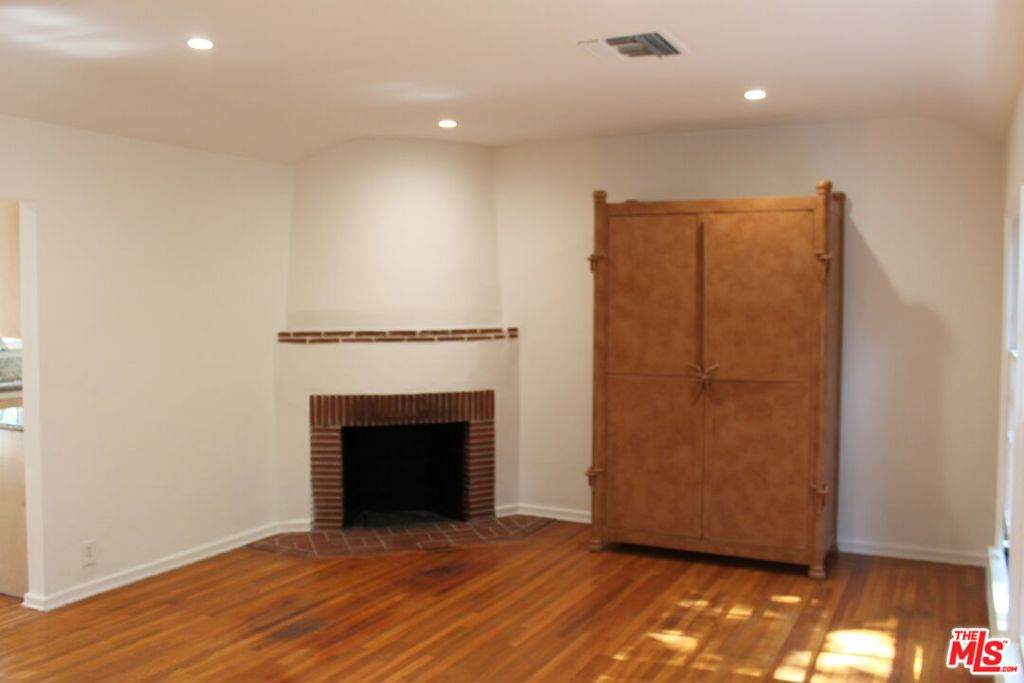 https://bt-photos.global.ssl.fastly.net/socal/orig_boomver_1_410556792-2.jpg
