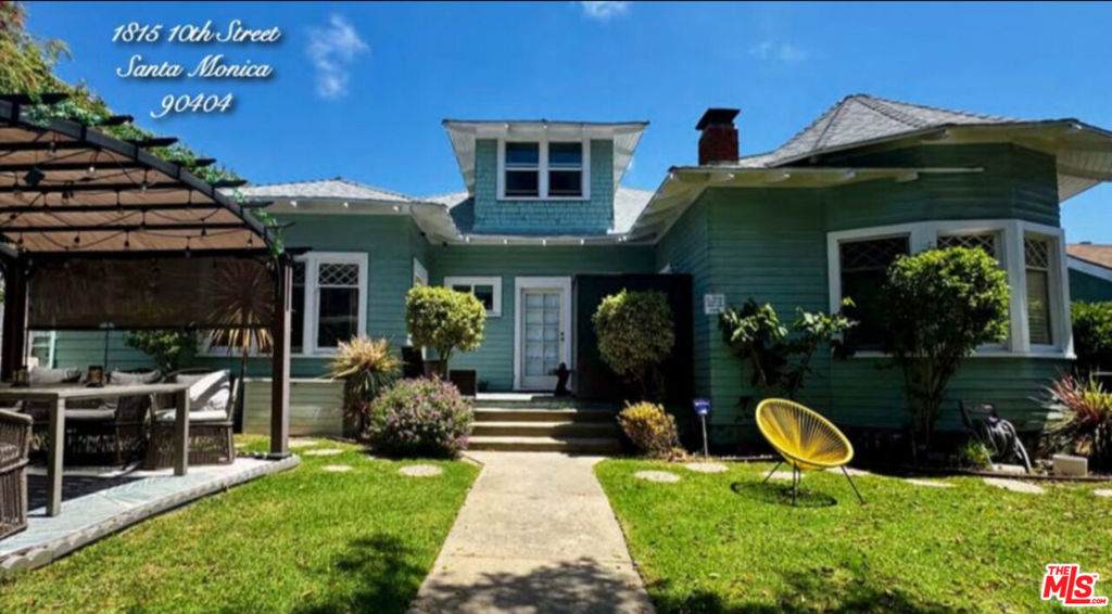 1815 10th Street - Photo 1