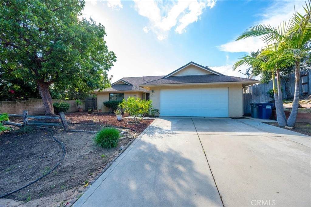 109 Gardenia - Photo 1