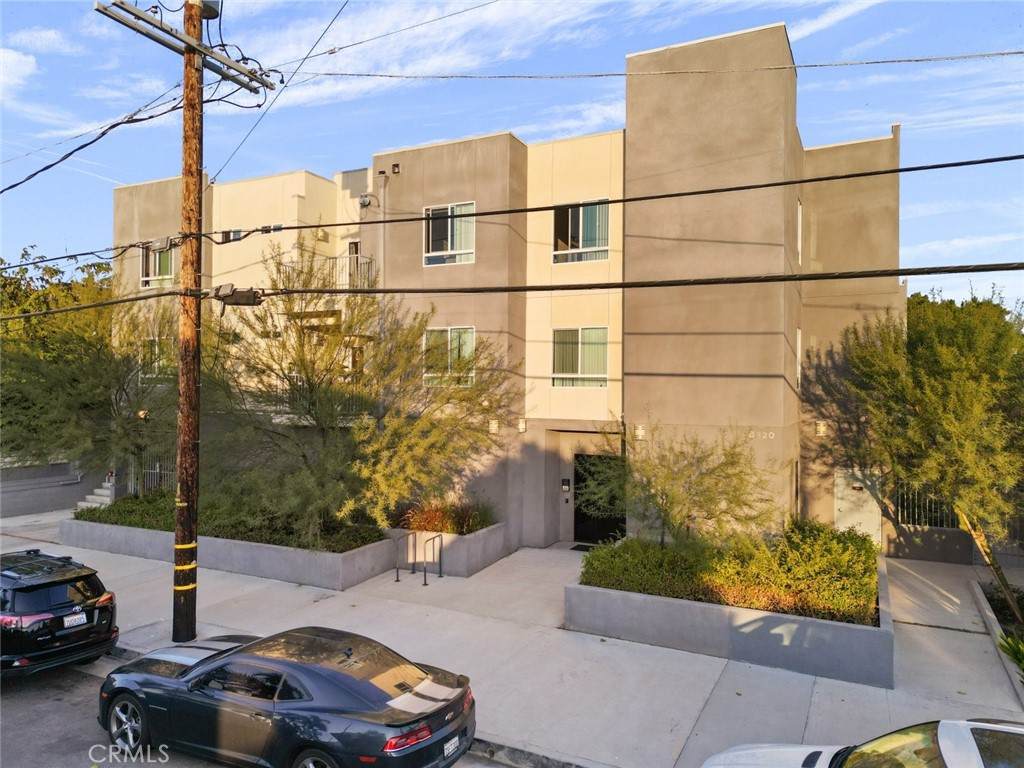6320 Beck Avenue - Photo 1