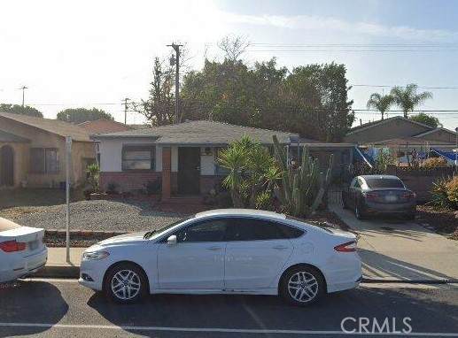 8932 Gallatin - Photo 1