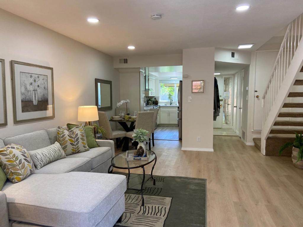 1361 Highland Court - Photo 1