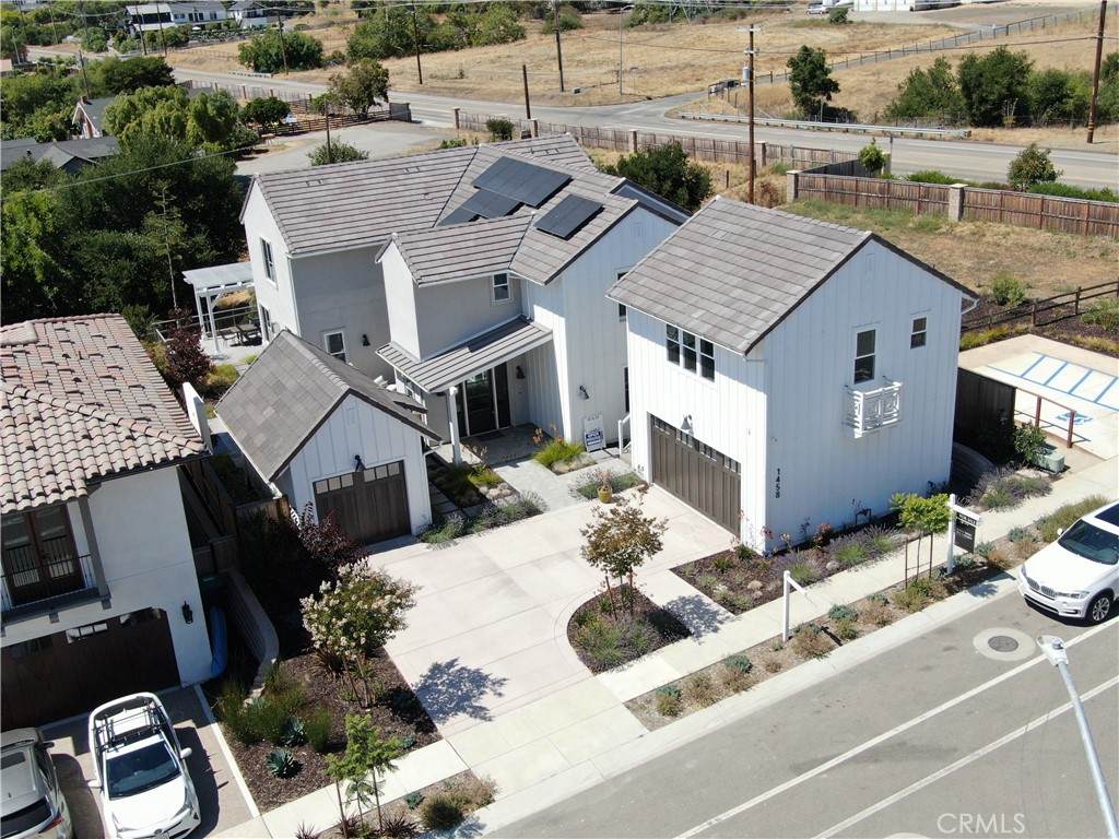 1458 Parsons Way - Photo 1