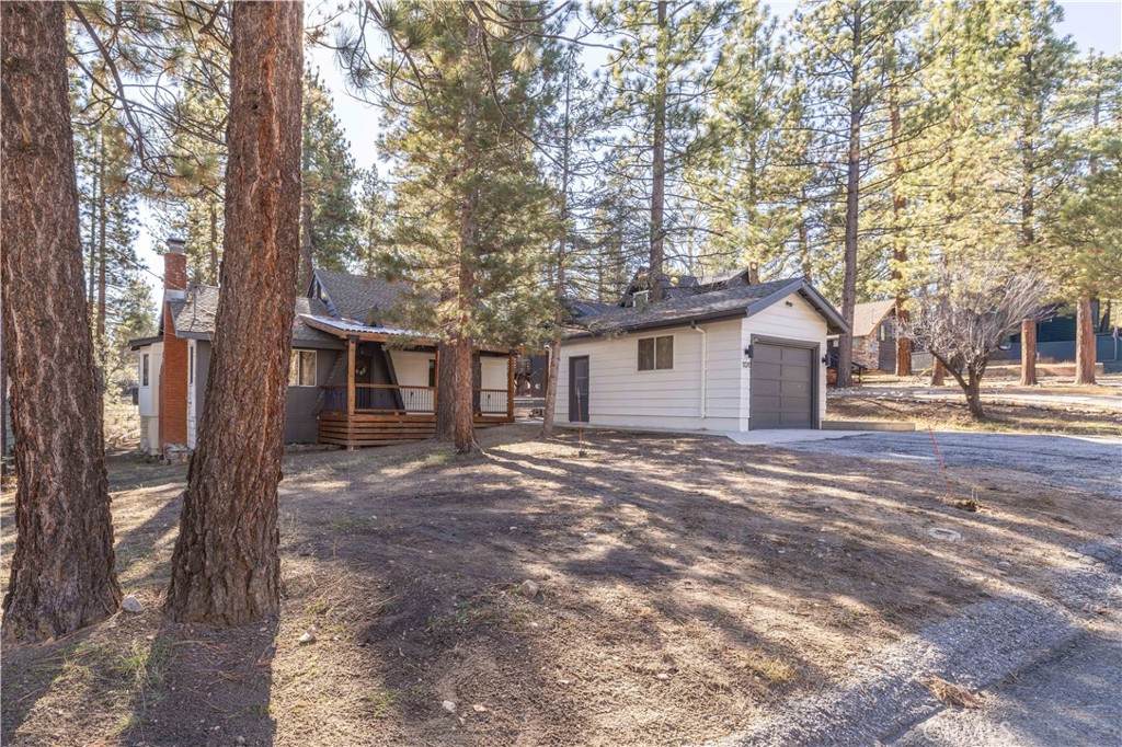 1120 Sugarpine Road - Photo 1