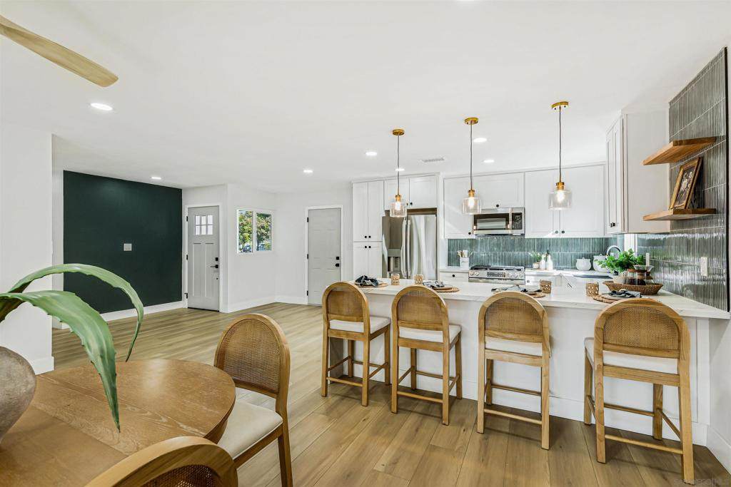 4820 Siesta Dr - Photo 1