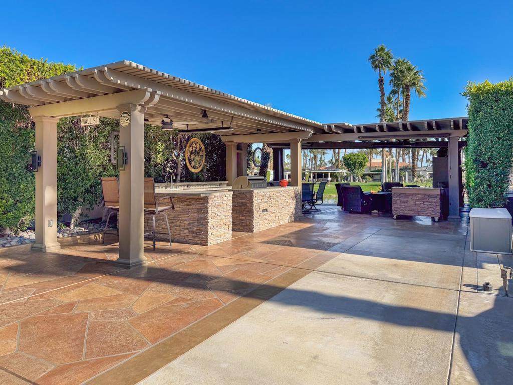 80394 Avenue 48 - Photo 1