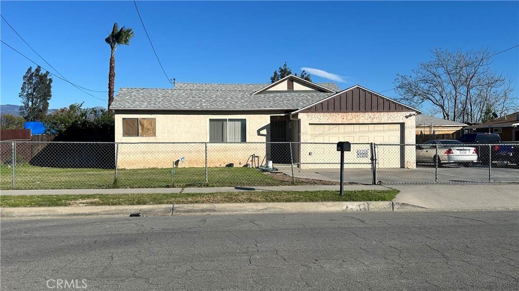 2751 Duffy - Photo 1