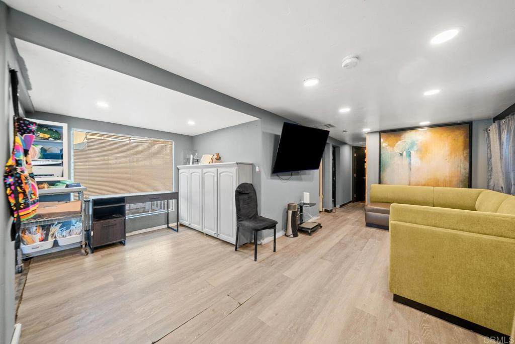 753 Jilian Street - Photo 1