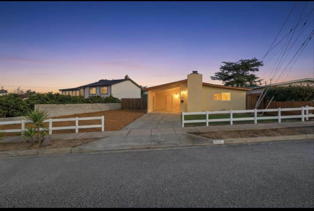 359 Reindollar Avenue - Photo 1