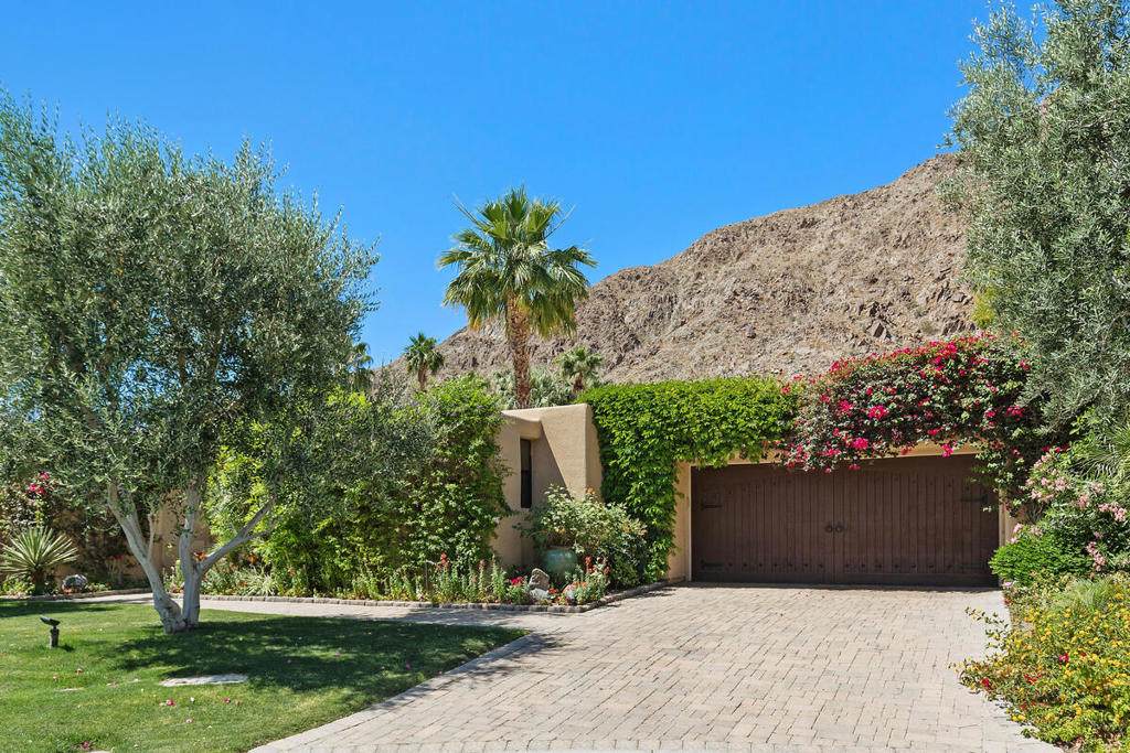 76900 Avenida Fernando - Photo 1
